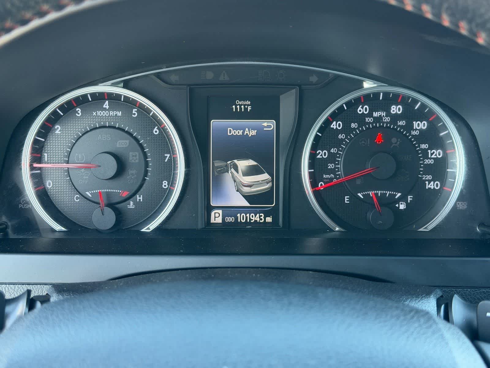 Thumbnail: 2015 Toyota Camry - 30