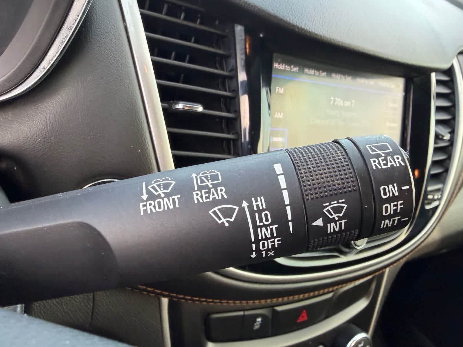 Thumbnail: 2021 Chevrolet Trax - 24