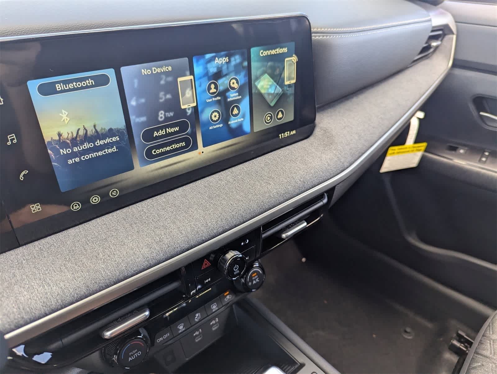 Thumbnail: 2026 Nissan Kicks - 20