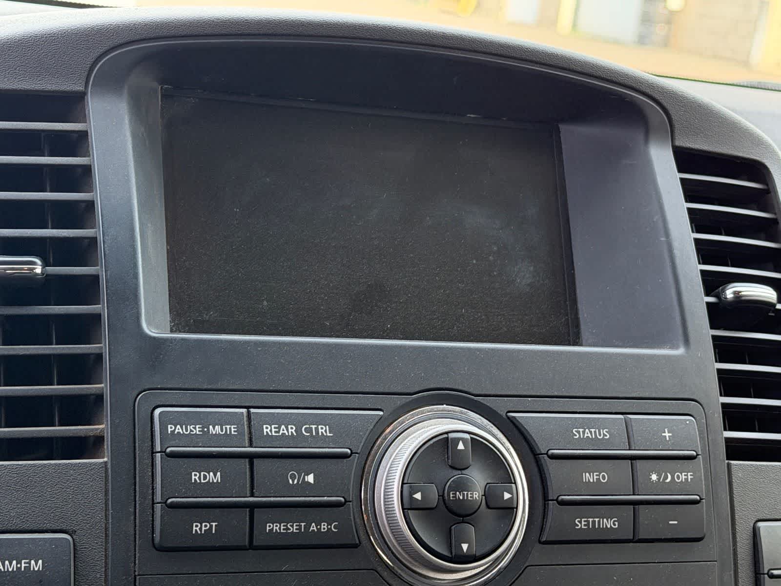 Thumbnail: 2008 Nissan Pathfinder - 12