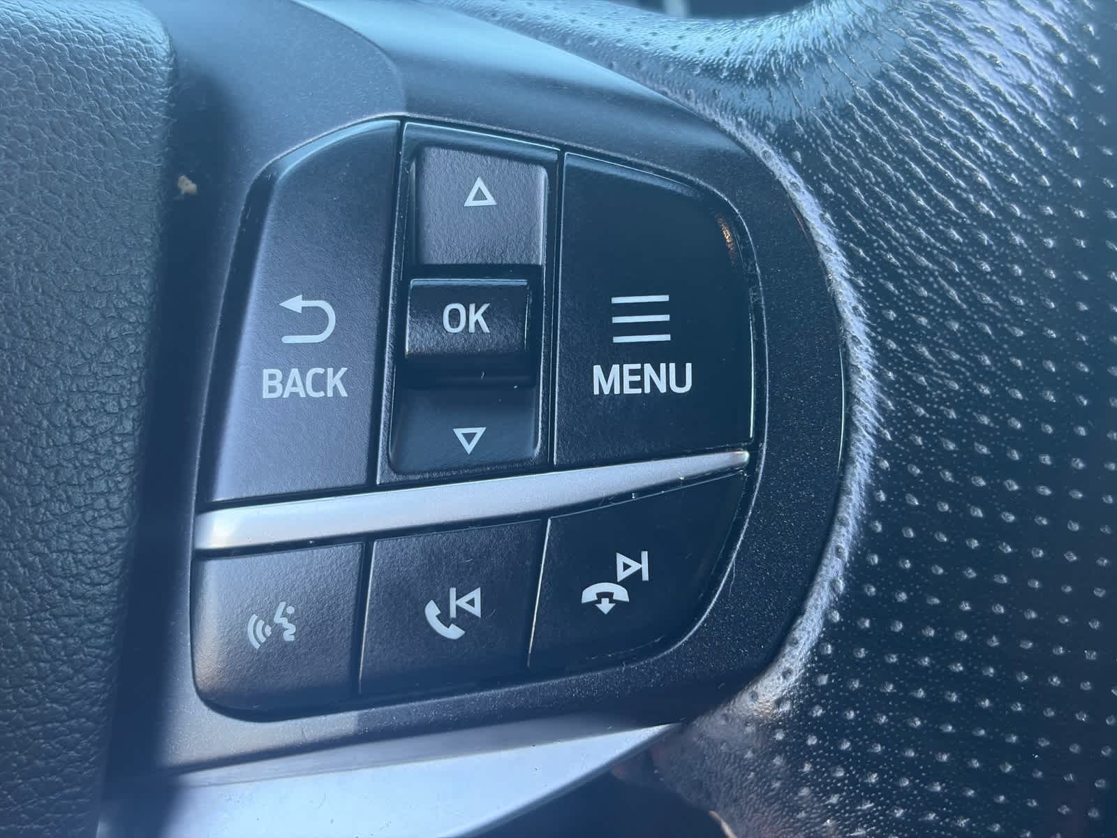 Thumbnail: 2020 Ford Explorer - 19