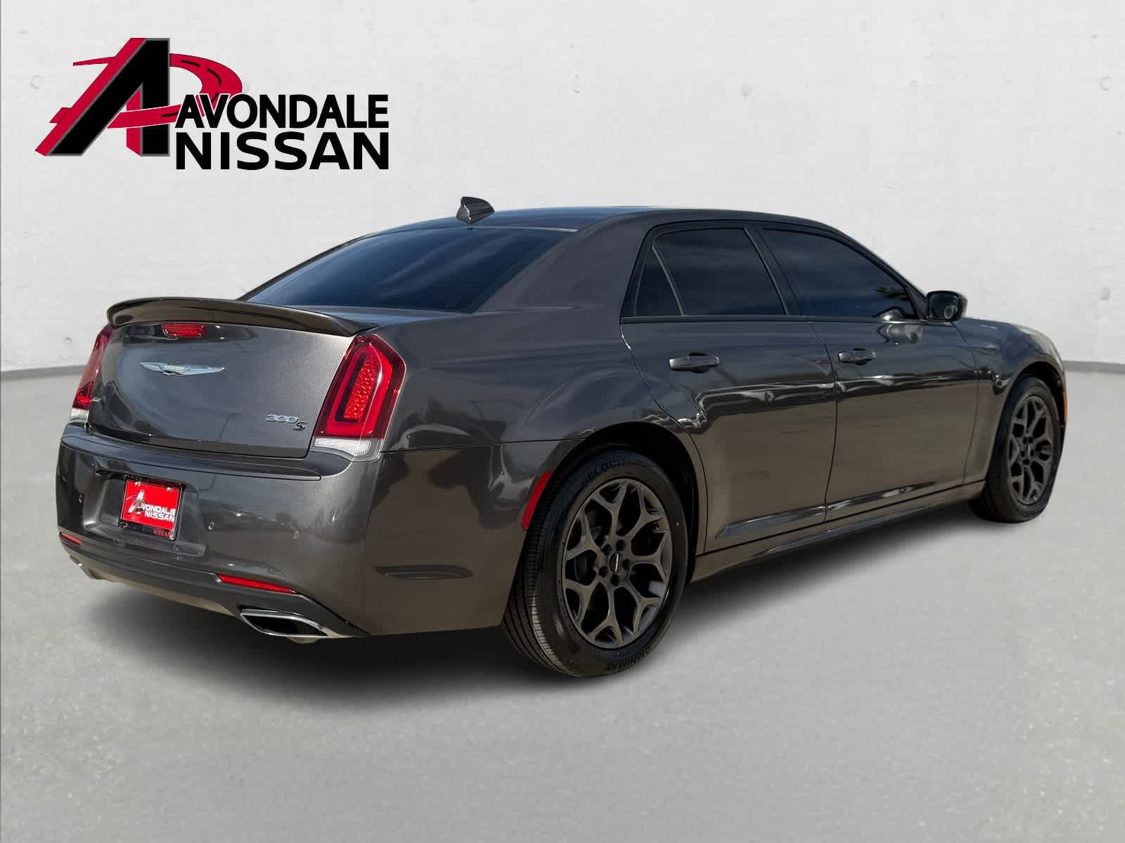 Thumbnail: 2018 Chrysler 300 - 6