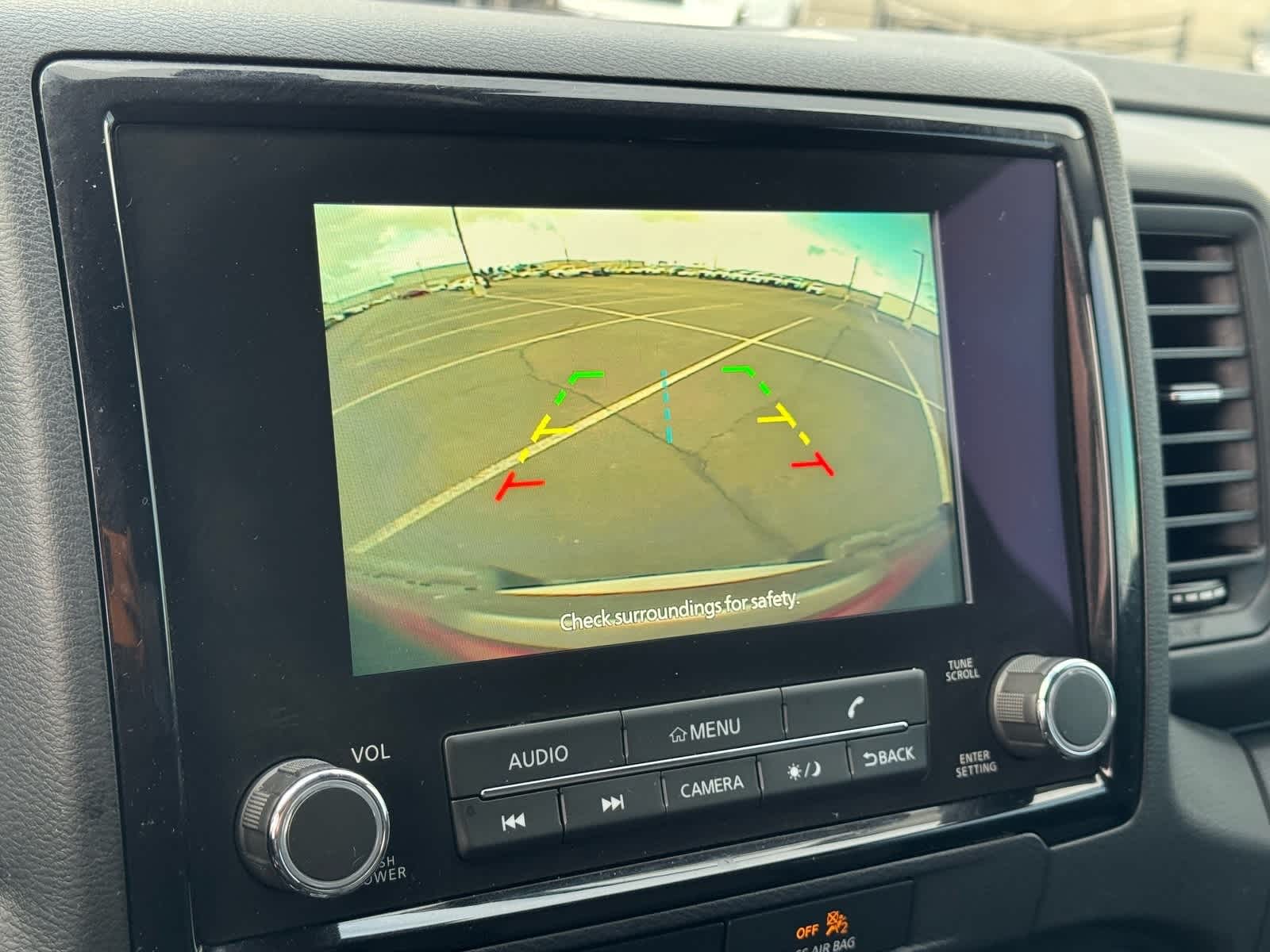 Thumbnail: 2022 Nissan Frontier - 27