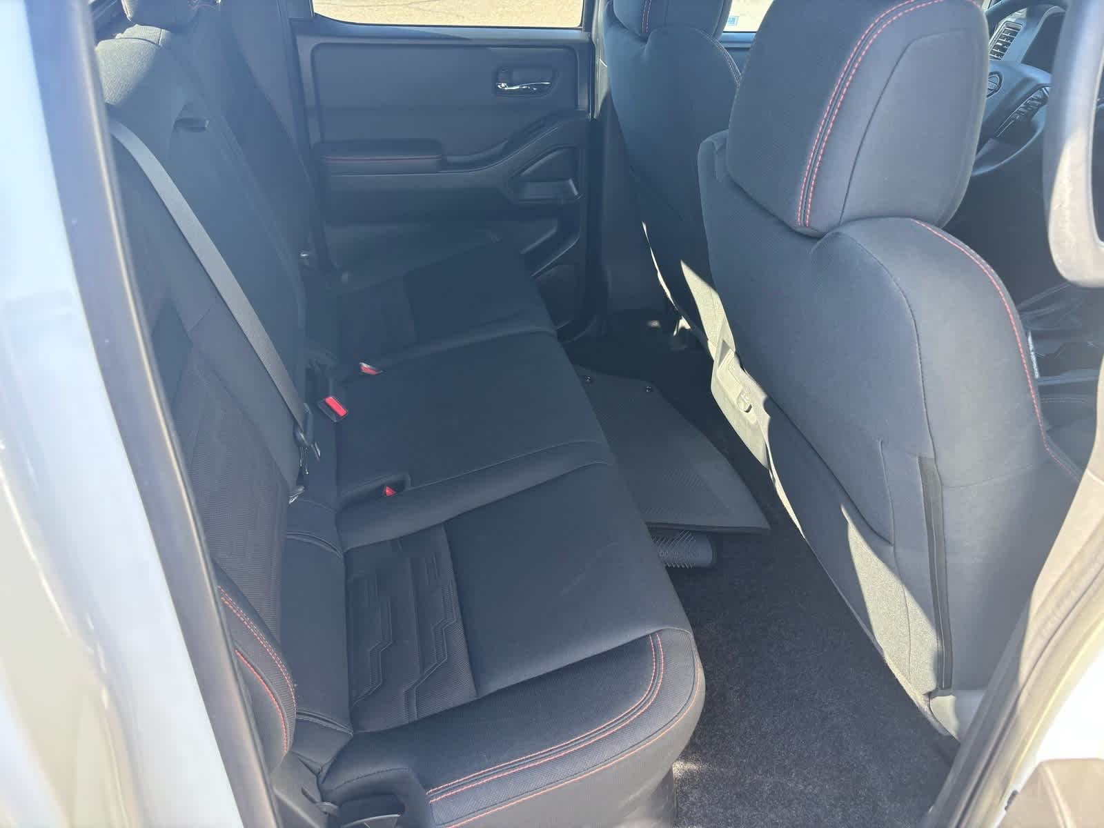 Thumbnail: 2022 Nissan Frontier - 12