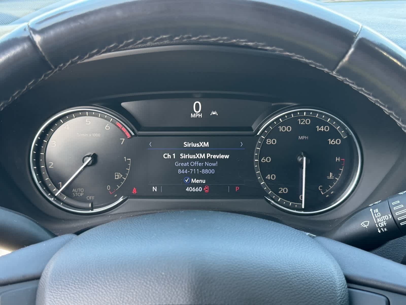 Thumbnail: 2022 Cadillac XT4 - 17