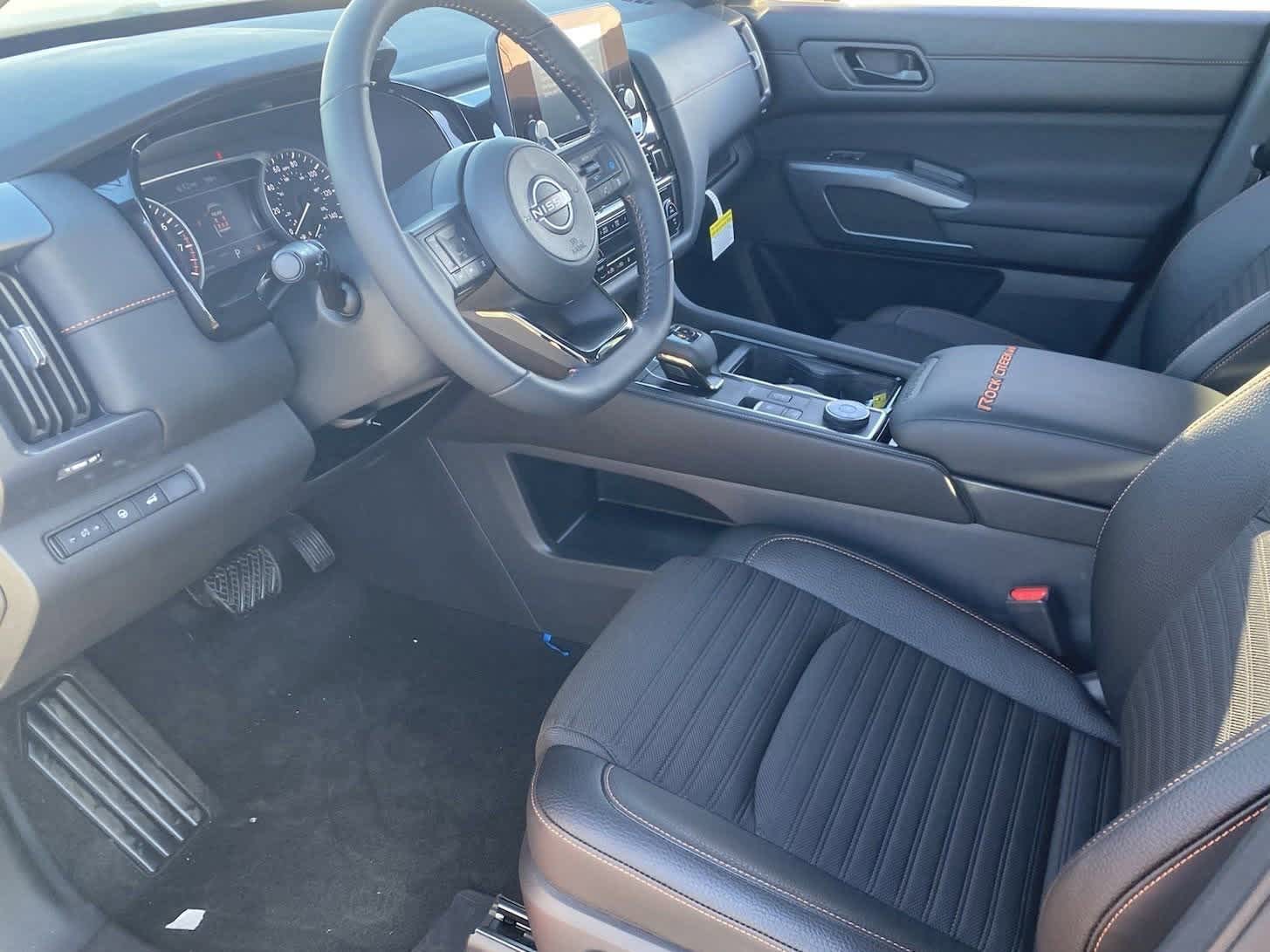 Thumbnail: 2025 Nissan Pathfinder - 2