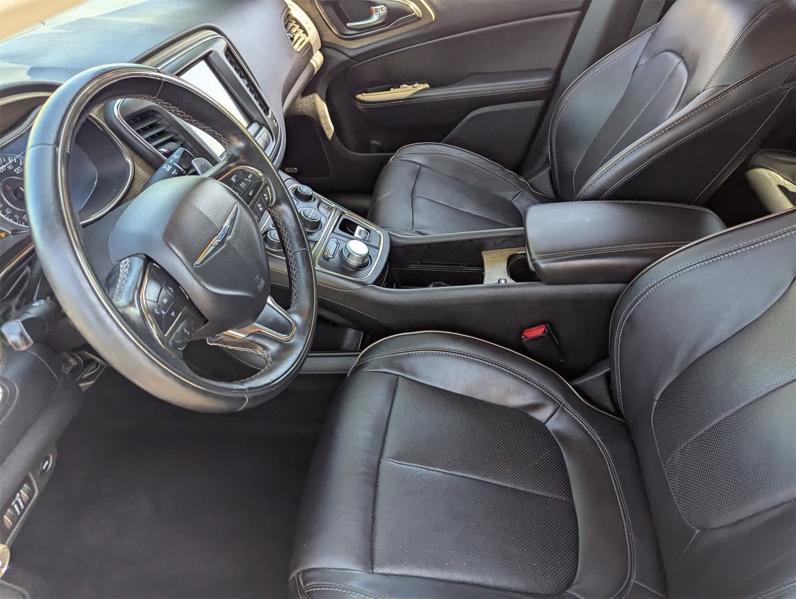 Thumbnail: 2015 Chrysler 200 - 22