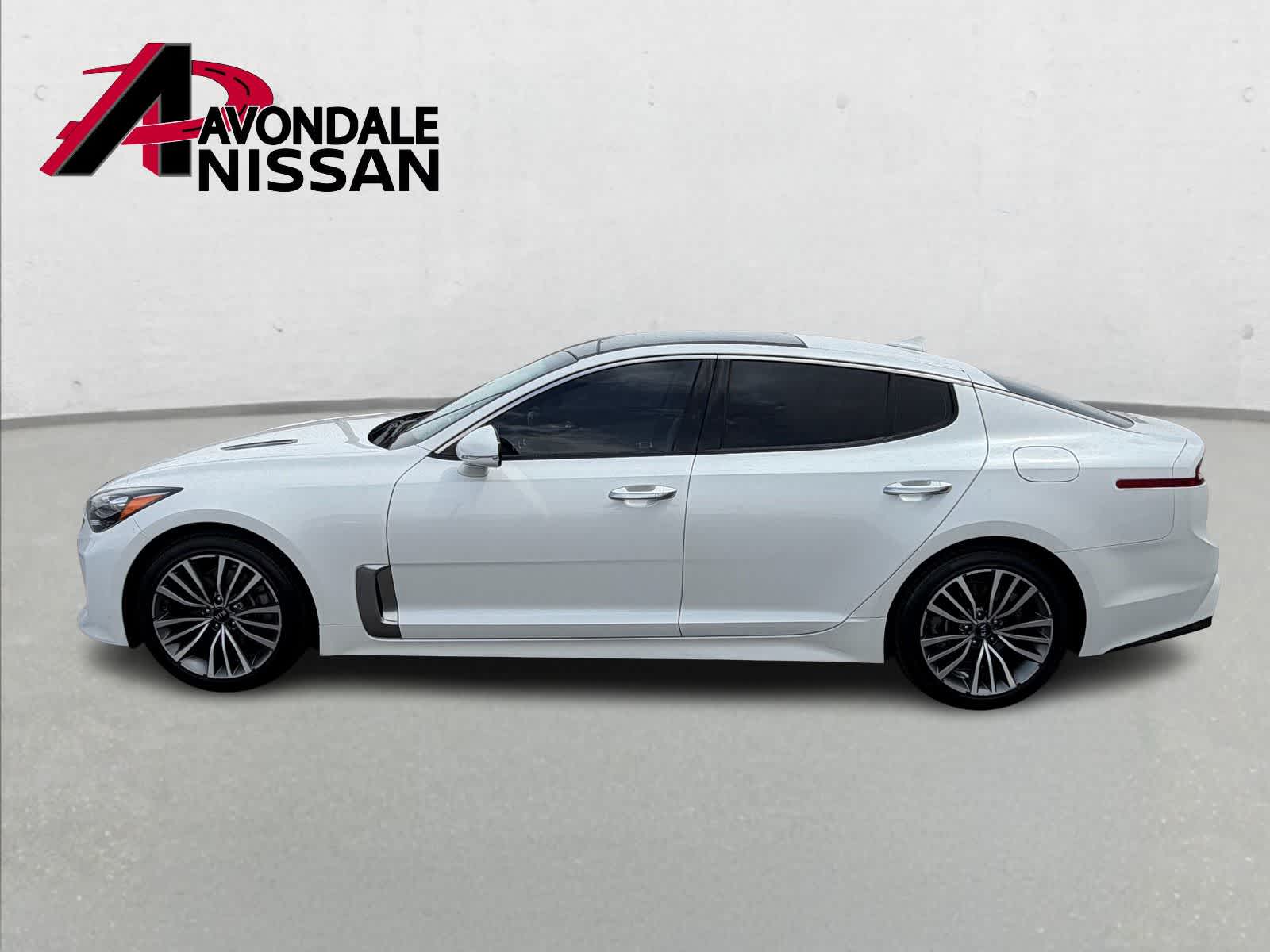 Thumbnail: 2019 Kia Stinger - 3