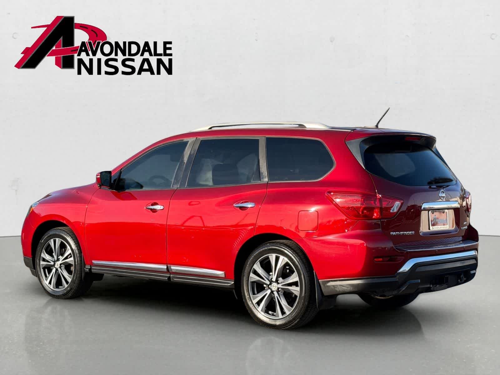 Thumbnail: 2018 Nissan Pathfinder - 4