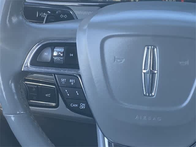 Thumbnail: 2018 Lincoln Navigator - 22