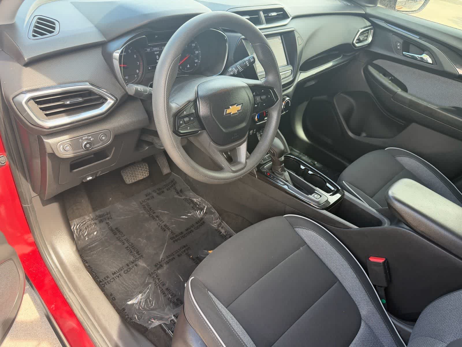 Thumbnail: 2023 Chevrolet TrailBlazer - 2