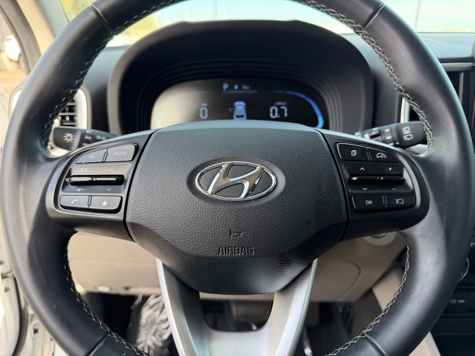 Thumbnail: 2024 Hyundai Venue - 18