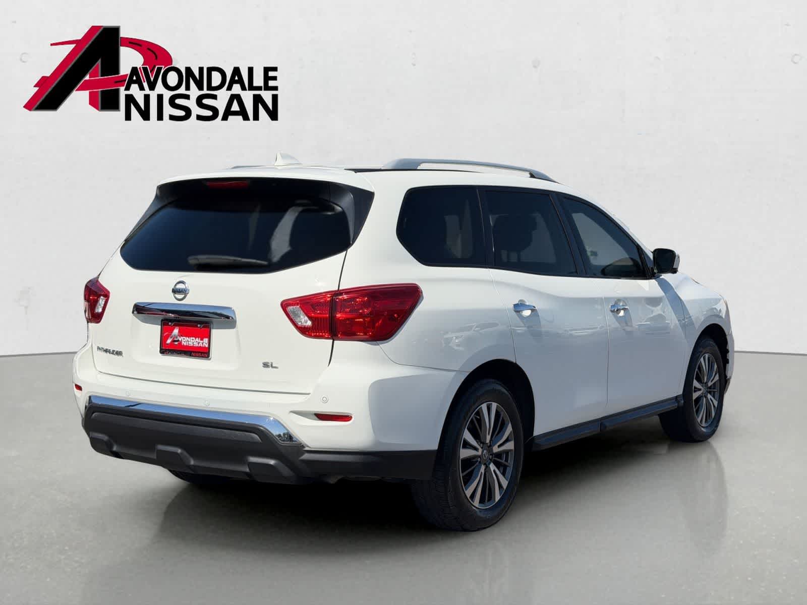 Thumbnail: 2019 Nissan Pathfinder - 6