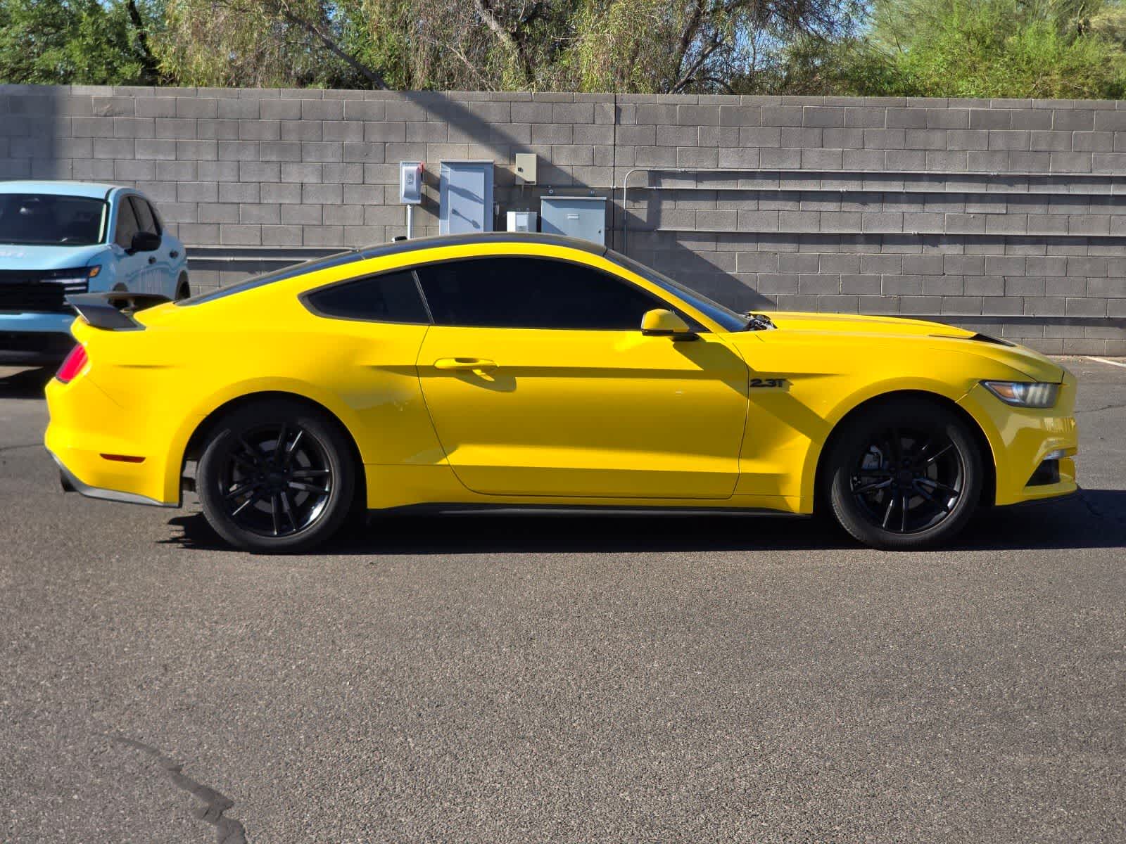 Thumbnail: 2016 Ford Mustang - 7