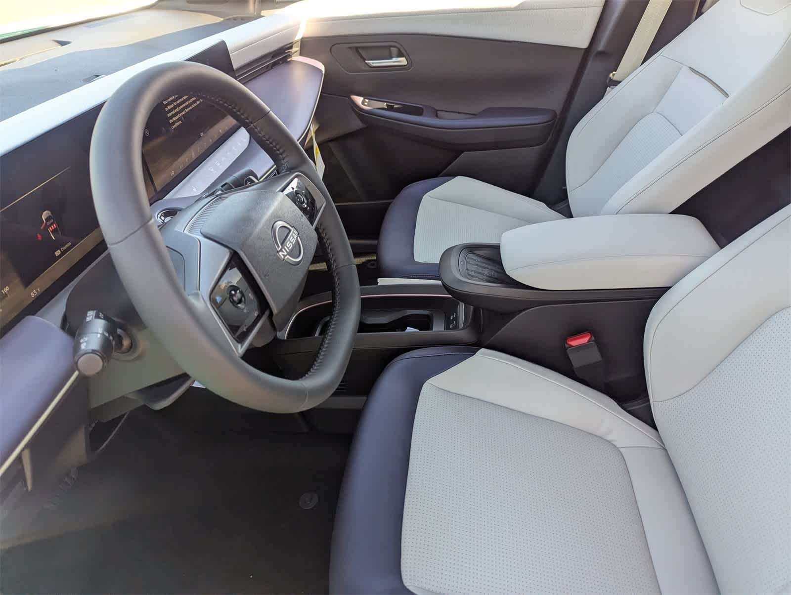 Thumbnail: 2026 Nissan Leaf - 17