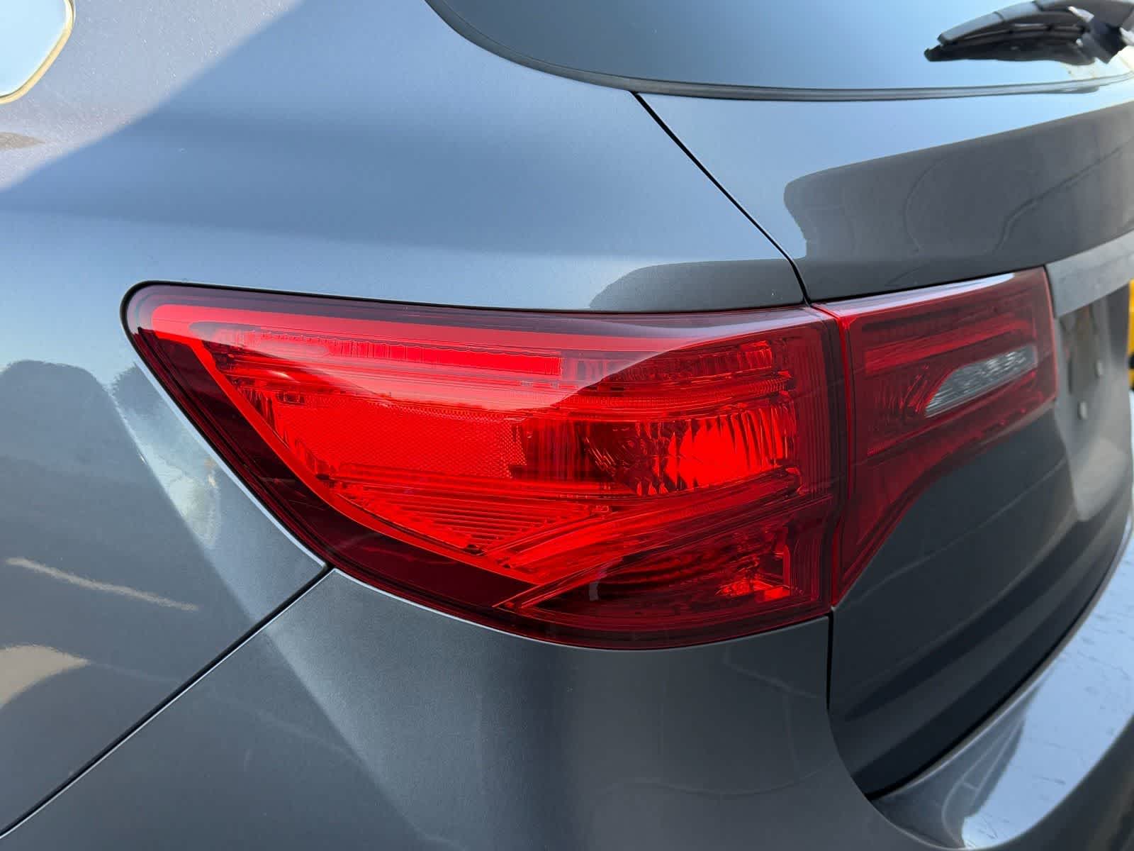 Thumbnail: 2017 Acura MDX - 18