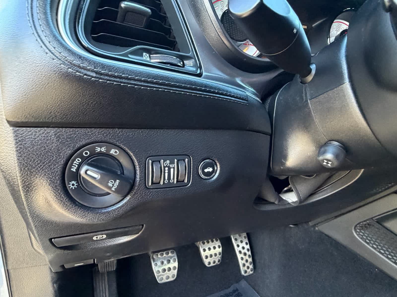 Thumbnail: 2020 Dodge Challenger - 18