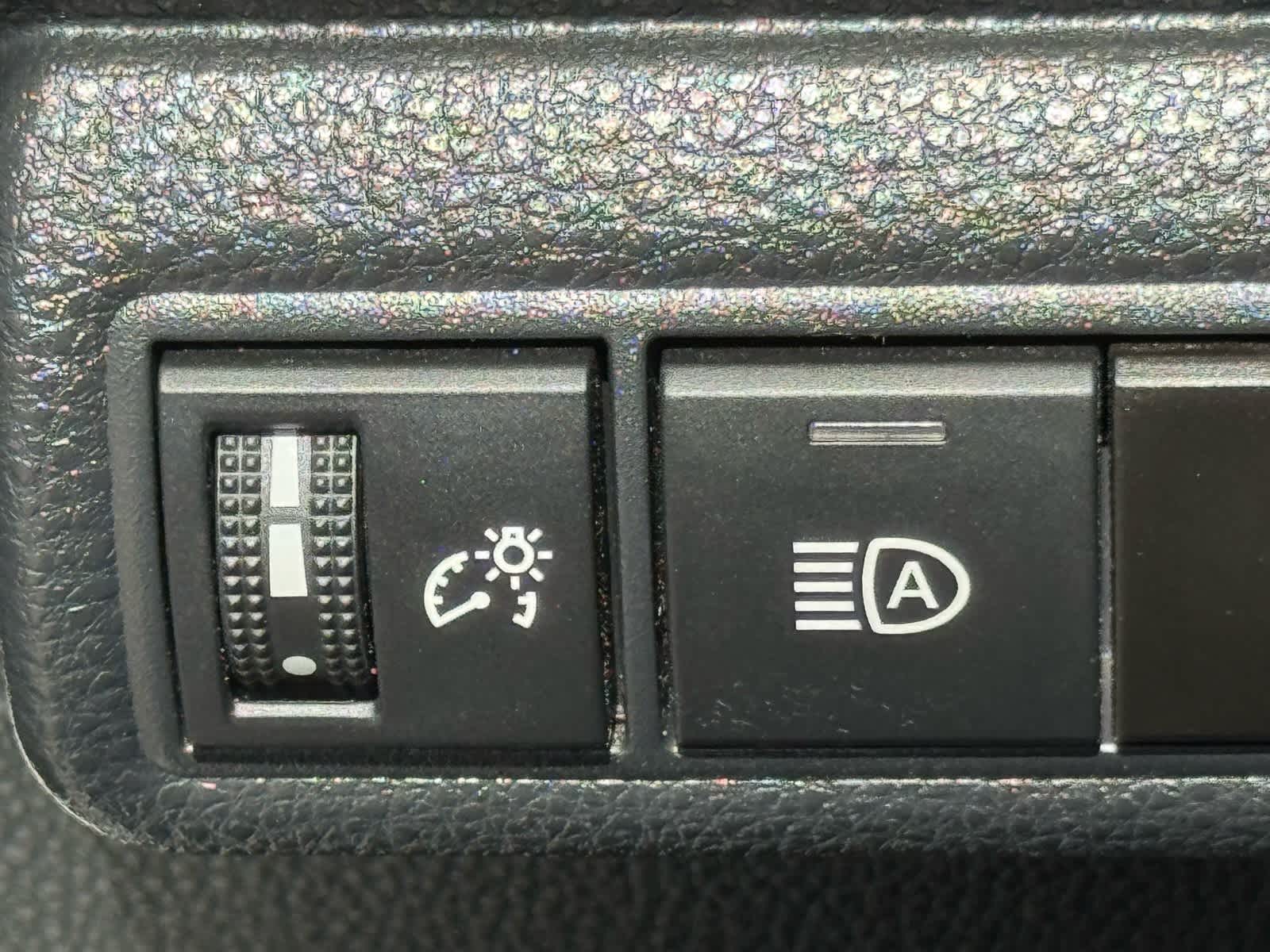 Thumbnail: 2024 Toyota Corolla - 25