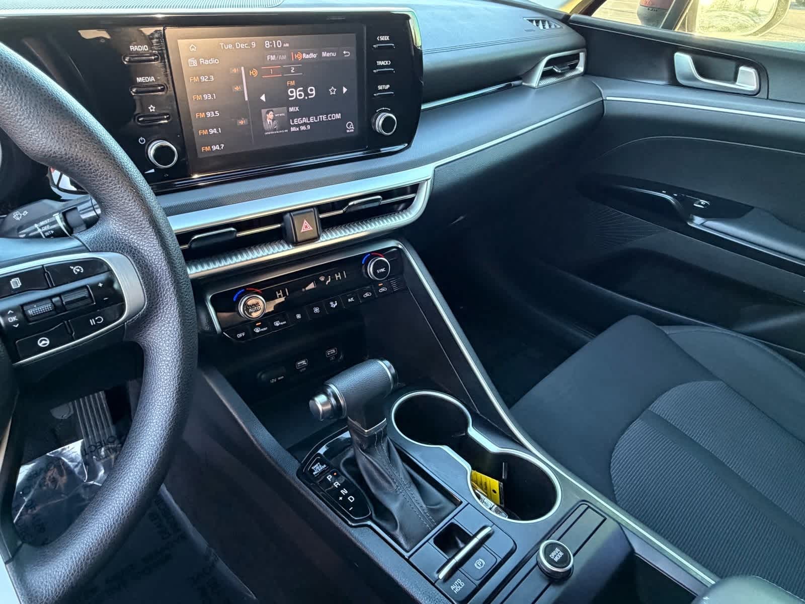 Thumbnail: 2023 Kia K5 - 23