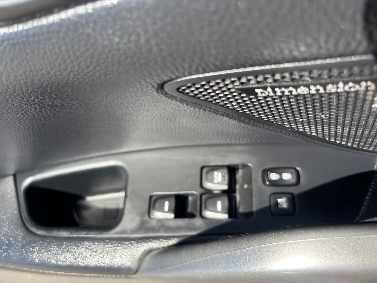 Thumbnail: 2017 Hyundai Veloster - 23