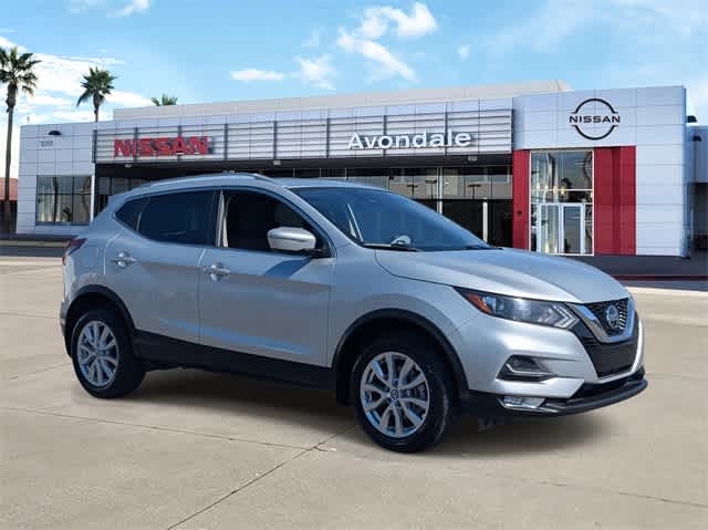 Thumbnail: 2021 Nissan Rogue Sport - 8