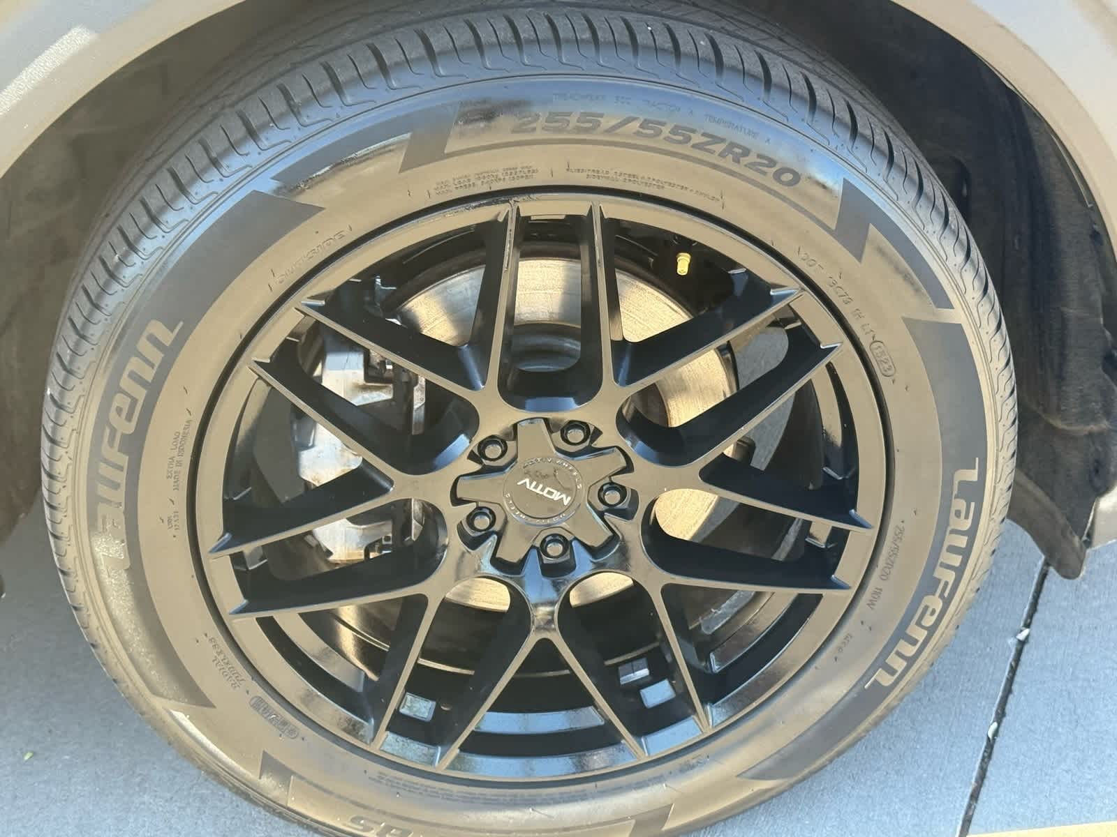 Thumbnail: 2020 Ford Explorer - 10