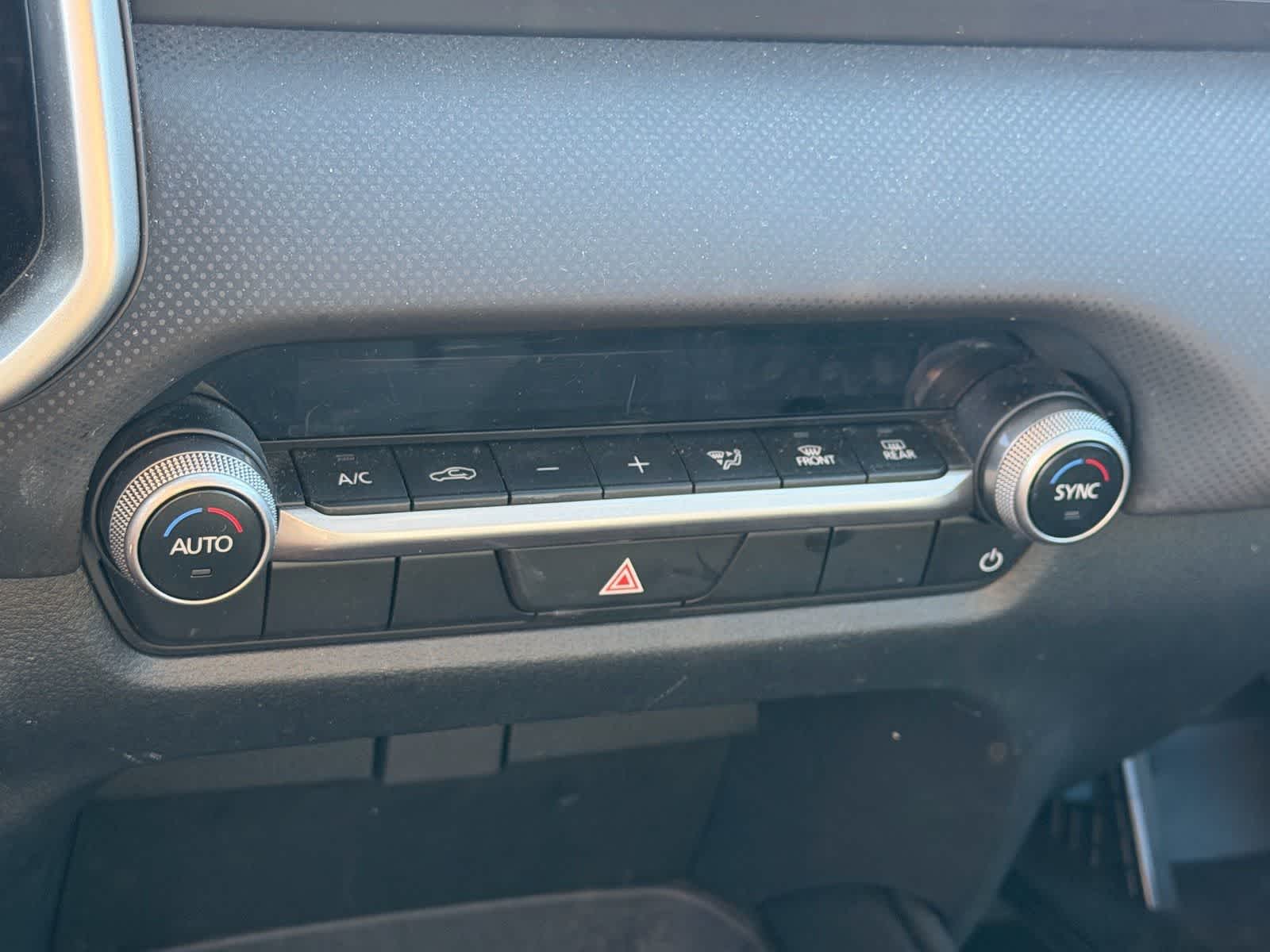 Thumbnail: 2025 Mazda CX-50 - 14