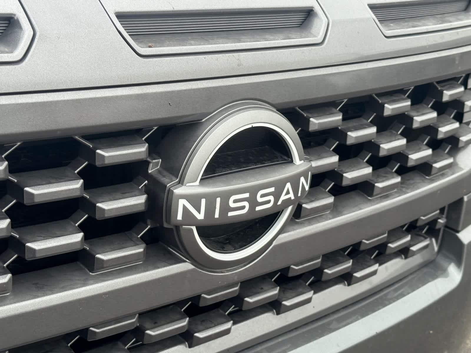 Thumbnail: 2025 Nissan Frontier - 8