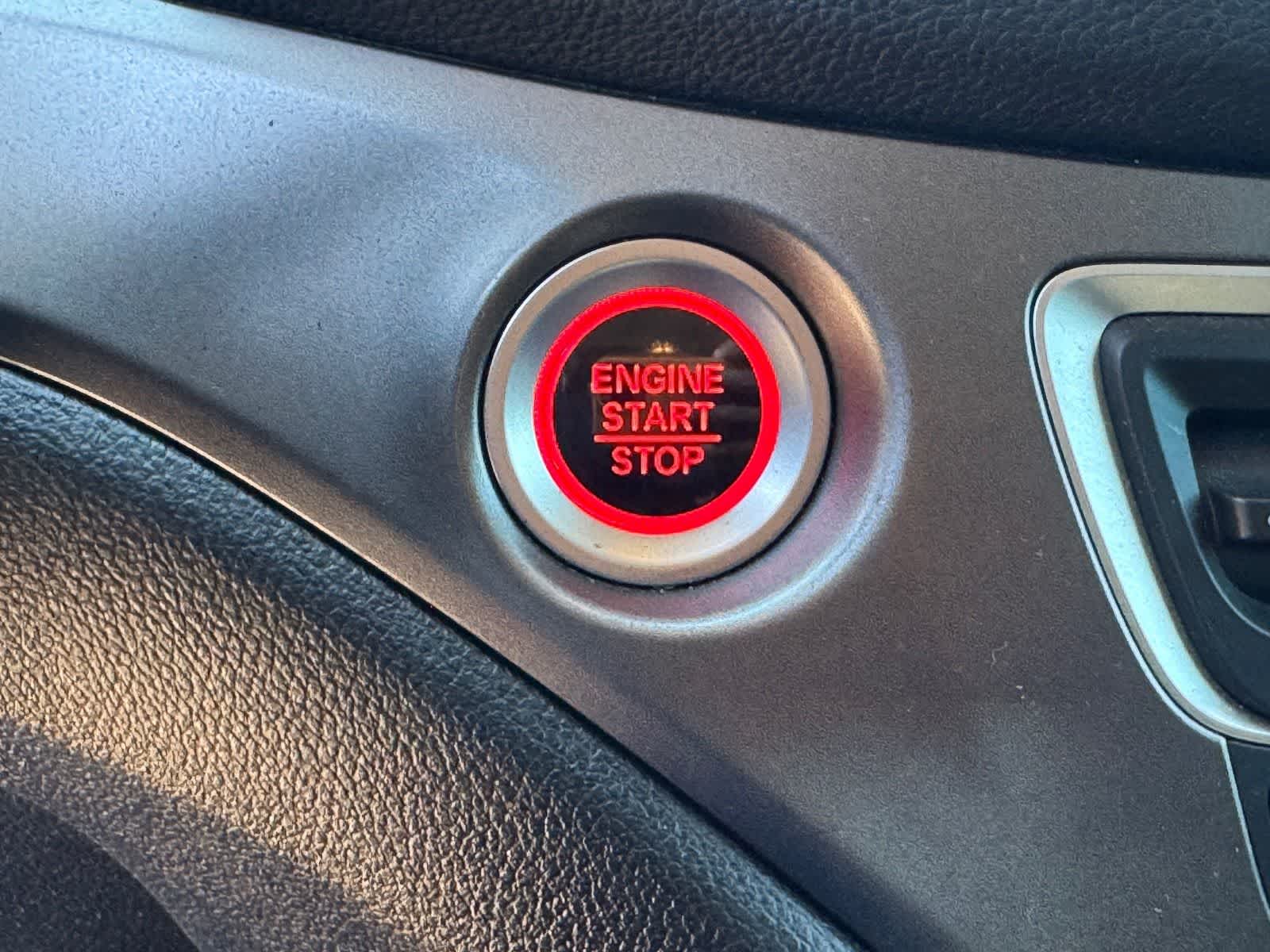 Thumbnail: 2019 Honda Ridgeline - 26