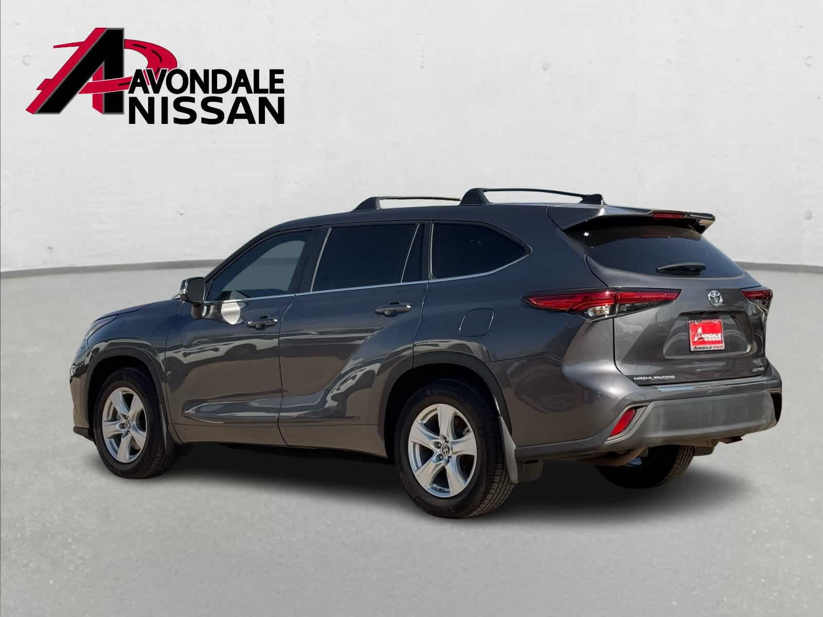 Thumbnail: 2023 Toyota Highlander - 4