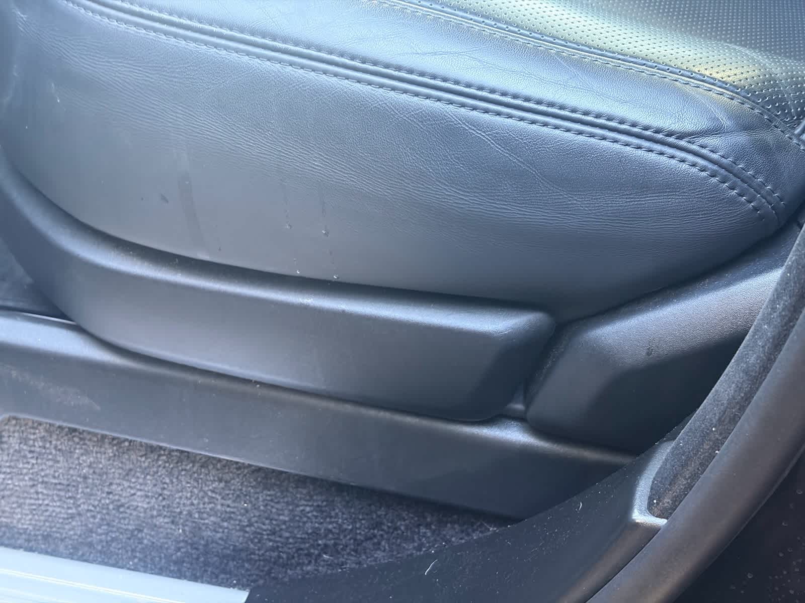 Thumbnail: 2020 Land Rover Range Rover - 6