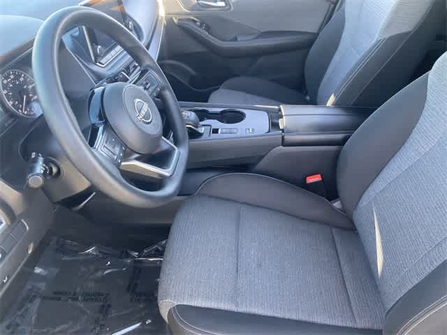 2023 Nissan Rogue SV 23