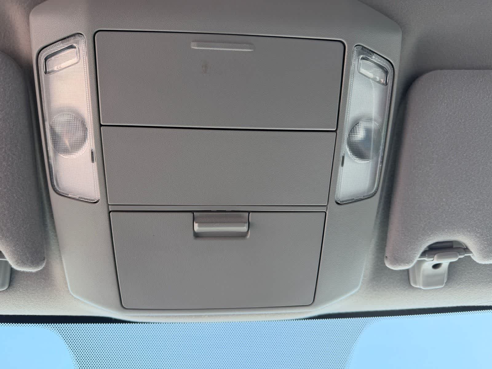 Thumbnail: 2013 Toyota Tundra - 25
