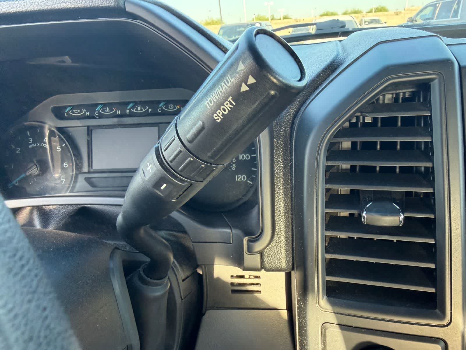 Thumbnail: 2016 Ford F-150 - 13