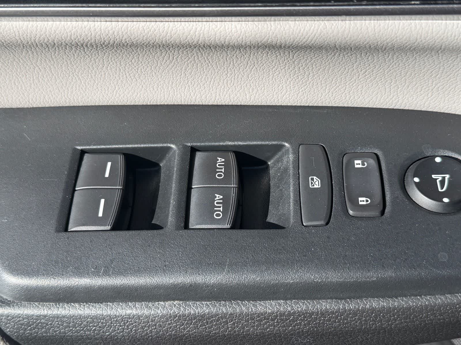 Thumbnail: 2018 Honda CR-V - 13