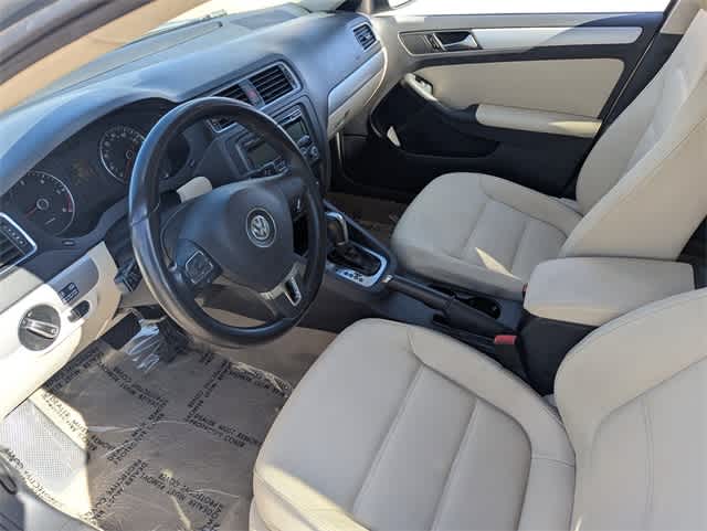 Thumbnail: 2012 Volkswagen Jetta - 2
