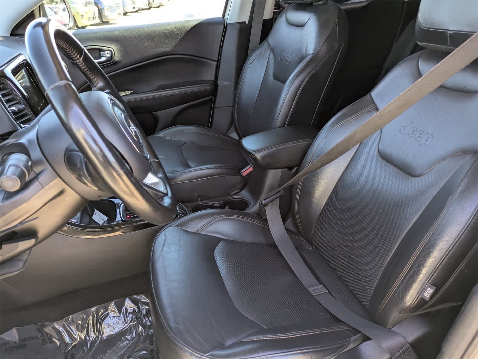 Thumbnail: 2018 Jeep Compass - 26