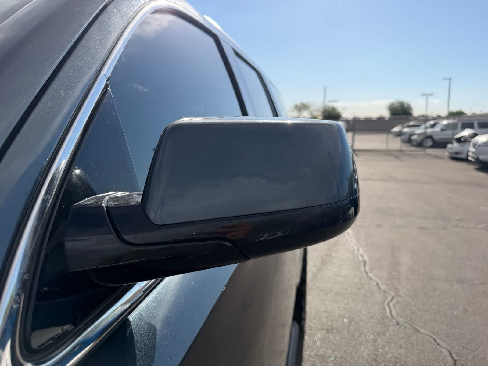 Thumbnail: 2019 Chevrolet Tahoe - 28