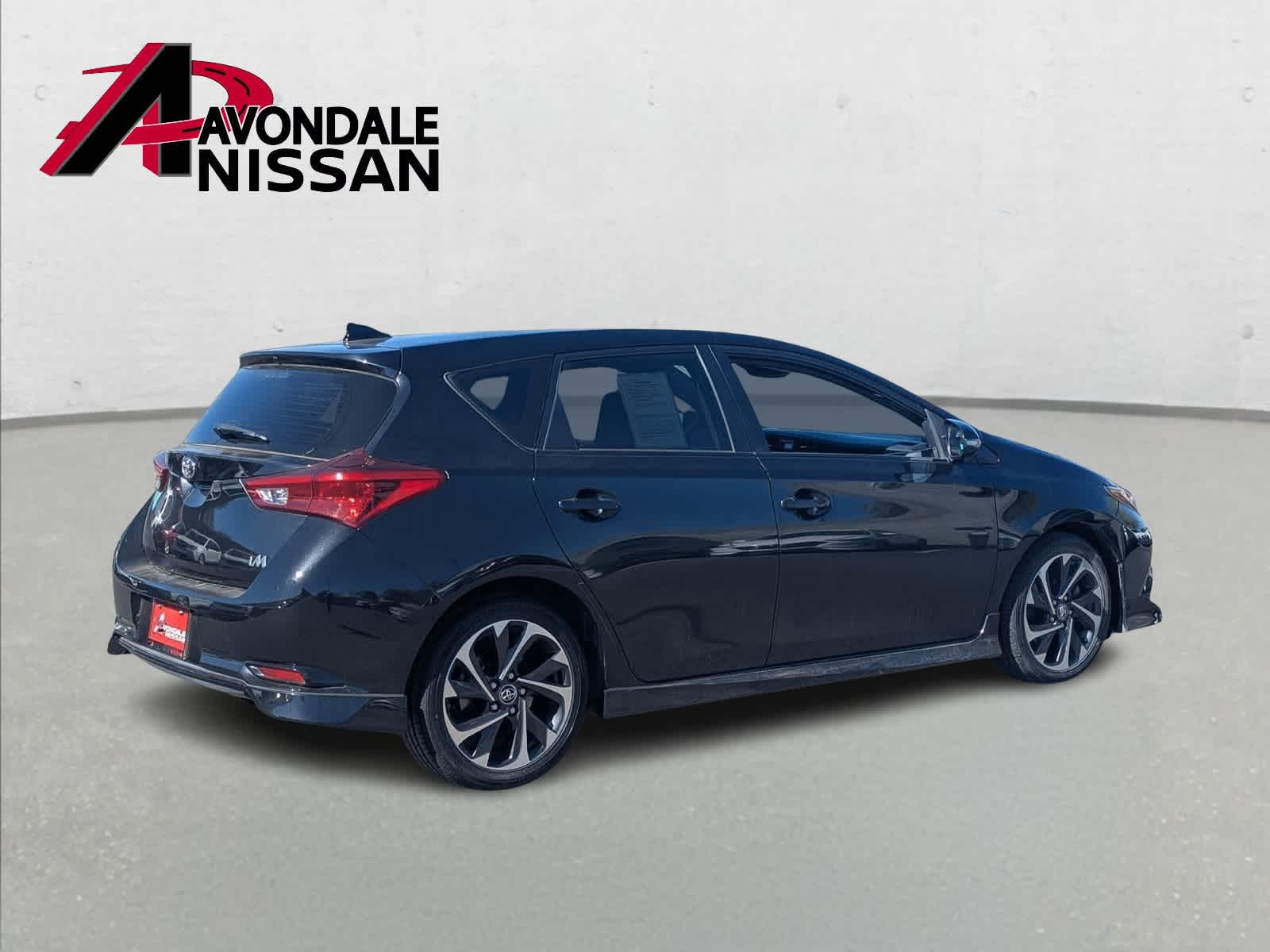 Thumbnail: 2017 Toyota Corolla iM - 6