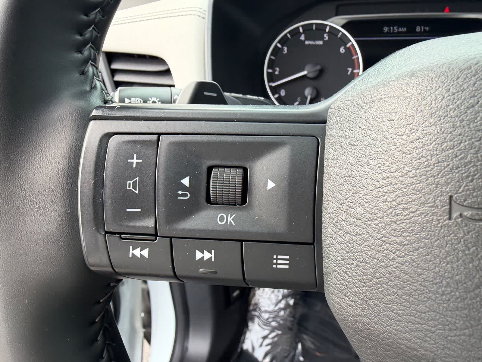 Thumbnail: 2025 Nissan Rogue - 18