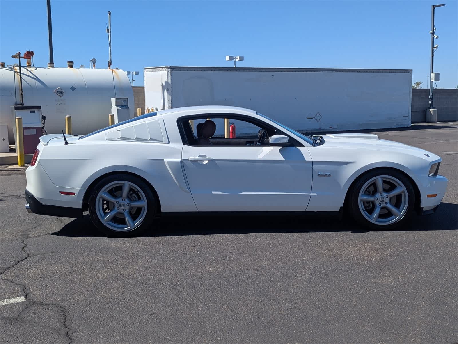 Thumbnail: 2012 Ford Mustang - 7