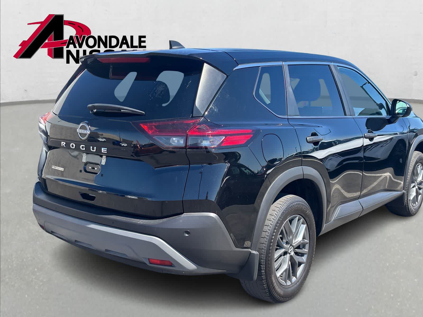 Thumbnail: 2023 Nissan Rogue - 3