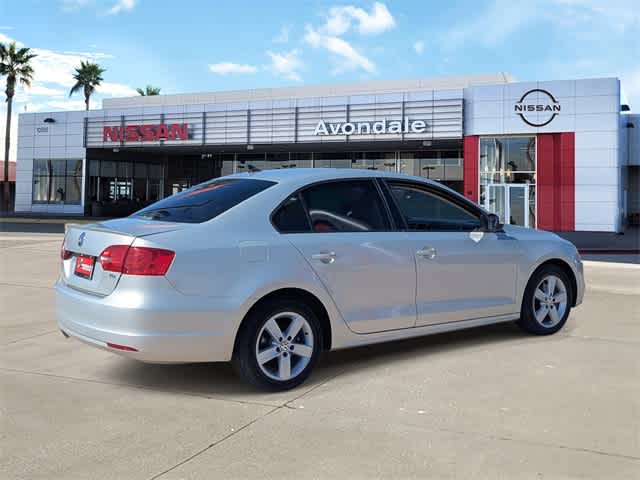 Thumbnail: 2012 Volkswagen Jetta - 6