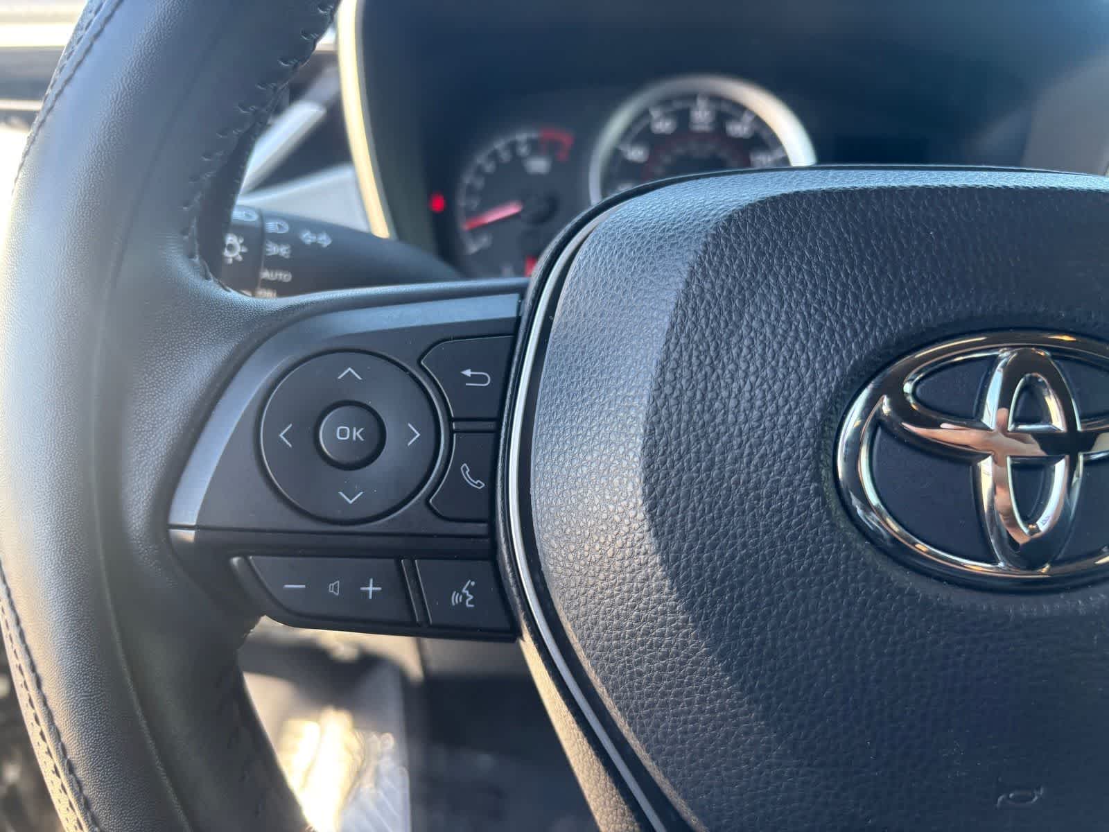 Thumbnail: 2022 Toyota Corolla - 22