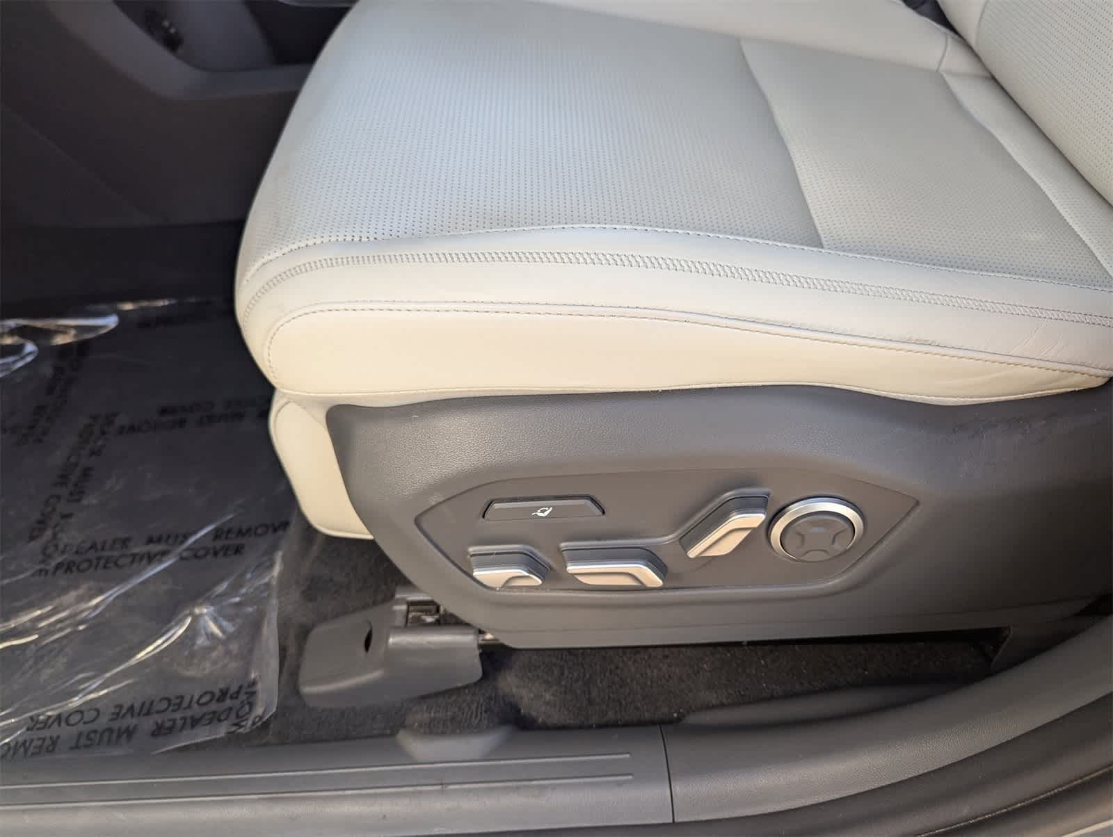 Thumbnail: 2024 Hyundai Santa Fe - 25