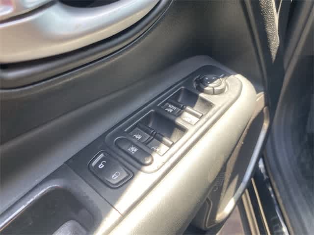 Thumbnail: 2023 Jeep Renegade - 13