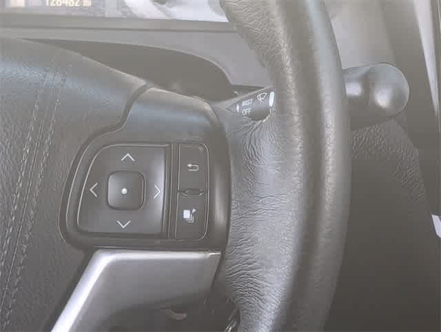 Thumbnail: 2017 Toyota Sienna - 20