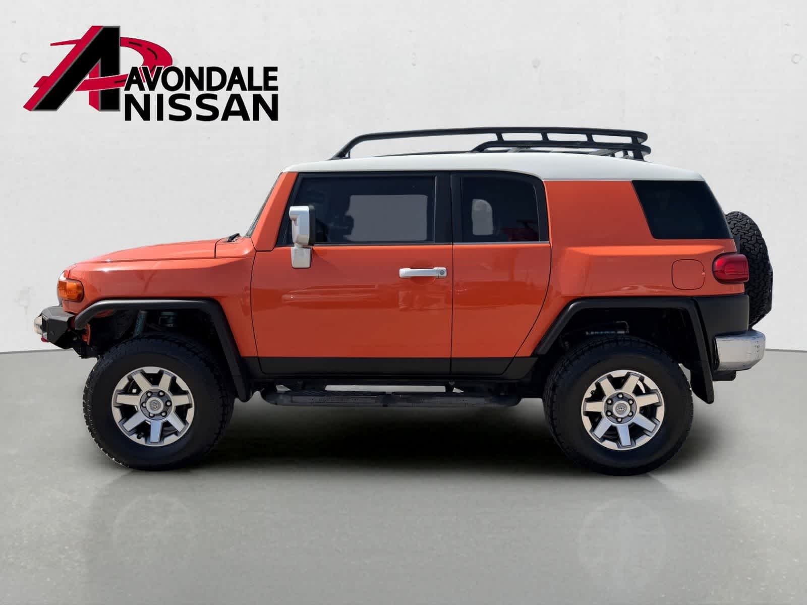 Thumbnail: 2014 Toyota FJ Cruiser - 3