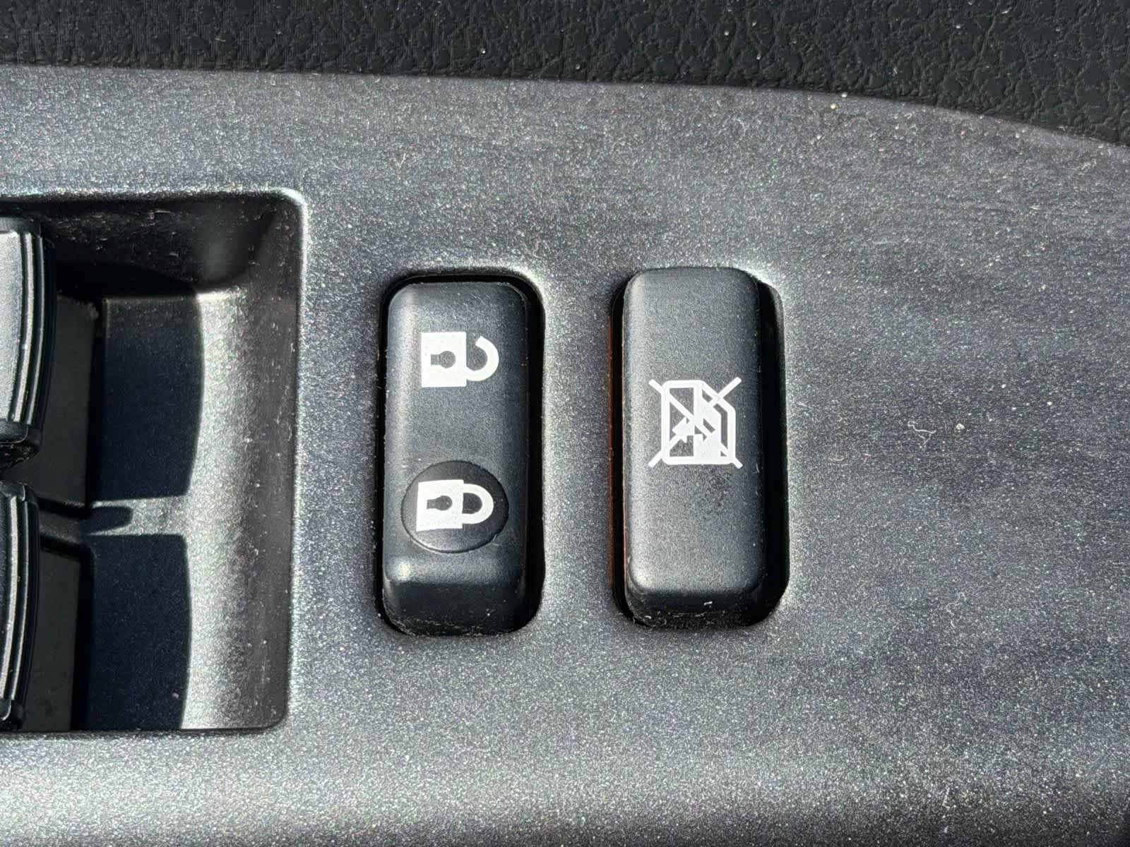 Thumbnail: 2016 Toyota RAV4 - 16