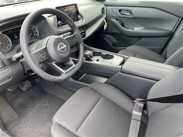 2025 Nissan Rogue S 2